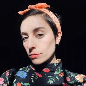 Meet your Posher, Laura